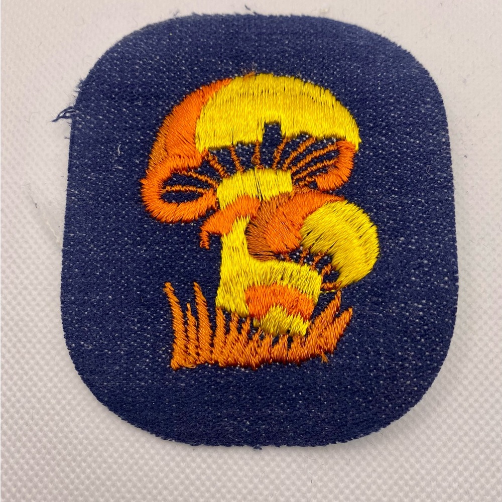 Vintage Mushroom Embroidered Patch Iron-on Denim Yellow Orange 3x3.5”